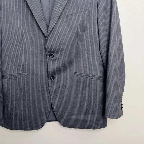 BANANA REPUBLIC Gray Pinstripe Men's Blazer - Picture 5 of 15